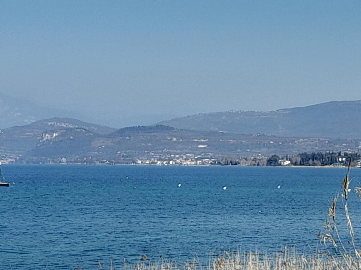 Villa La Magnolia - Private Beach Access, Garden, Views Lazise Exterior foto